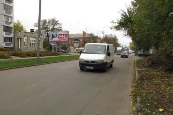 Фото рекламной плоскости по адресу Надпільна вул. (Ільїна вул.) - Енгельса вул. (В’ячеслава Чорновола вул.)