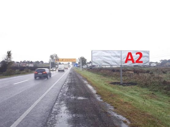 Фото рекламной плоскости по адресу Об'їзна М-06, Київ-Чоп, на вїзді в с.Малі Підліски в сторону Києва (правий) 3