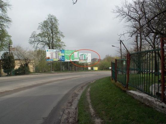 Фото рекламной плоскости по адресу вул. Львівська, (виізд зі Львова, в"їзд в місто Винники #1 (Заправка ОККО)