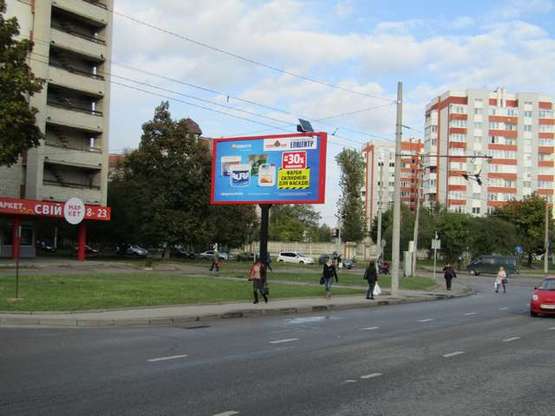 Фото рекламной плоскости по адресу Наукова вул. - Тролейбусна вул.