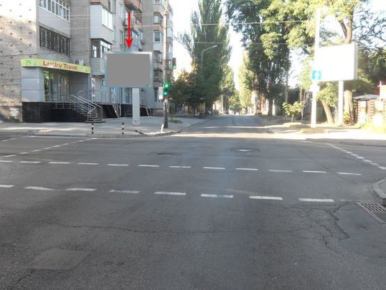 Фото рекламной плоскости по адресу s025А1,вул. О. Гончара - вул. Паторжинського