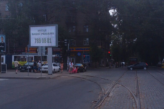 Фото рекламной плоскости по адресу s034Б,просп. Гагаріна, 8А