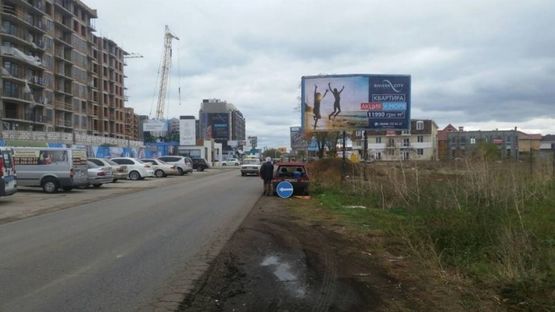 Фото рекламної площини за адресою Заболотного 18 А (трц Ривьера)