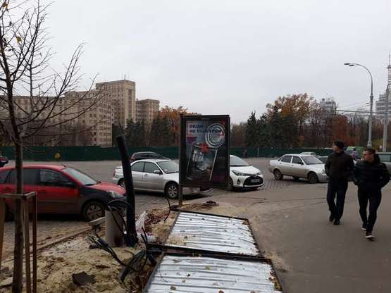 Фото рекламної площини за адресою Свободи пл., №10