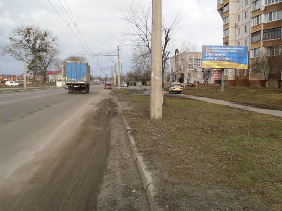 Фото рекламной плоскости по адресу Вул. Таращанска буд. 155 біля кафе "Світлана" (масив Таращанський)
