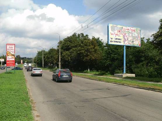 Фото рекламной плоскости по адресу П-т К. Володимира перехрестя з вул.Короленка (напрямок в центр)