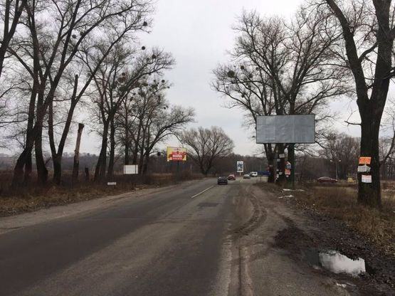 Фото рекламної площини за адресою  с. Тарасовка, трасса на Виту-Почтовую, перекресток Green Hills