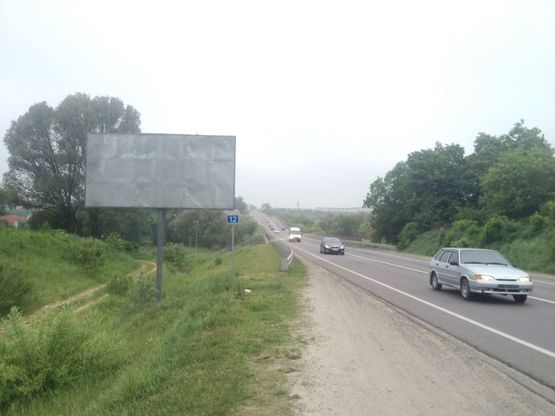 Фото рекламної площини за адресою Західний обхід м. Львова, км 12+0 праворуч. Гот. Панська Гора