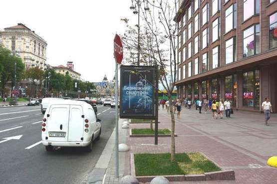 Фото рекламної площини за адресою Хрещатик вул., 38 (ЦУМ) №1  (№1)