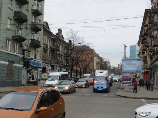 Фото рекламной плоскости по адресу 041Б,вул. С. Стрільців (Артема), 2, на перехресті з просп. Д. Яворницького (К. Маркса)