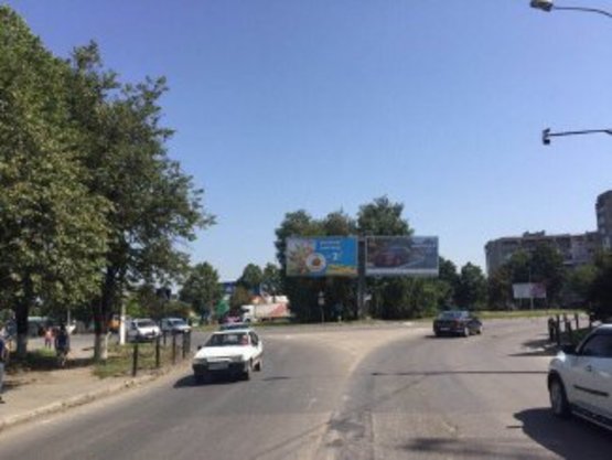 Фото рекламної площини за адресою Мазепи  Крихівецька кільце правий