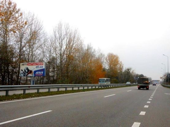 Фото рекламной плоскости по адресу км. 42+100 праворуч(Н-01 Київ-Знамянка); Перед поворотом до ТОВ Інтерфом