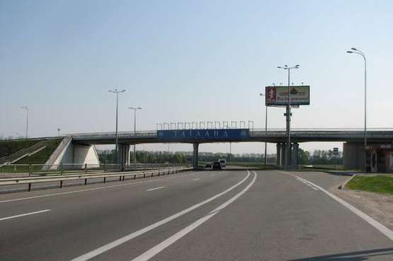 Фото рекламной плоскости по адресу Київ - Одеса, 14км+600м до  Києва (поворот на Васильків) (в напр. Києва)