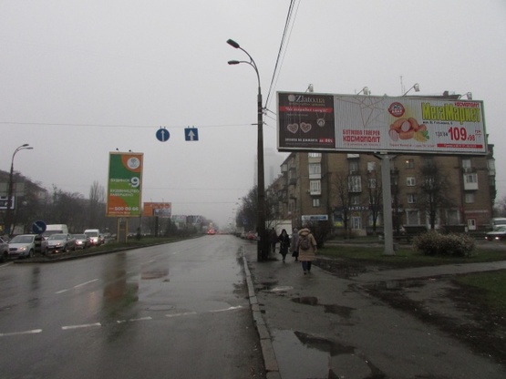 Фото рекламної площини за адресою Дегтяревская, 55,(М) "Берестейская"