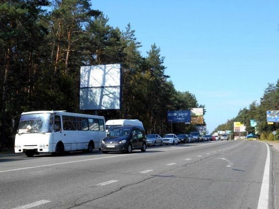 Фото рекламной плоскости по адресу м. Ірпінь, траса М-07, км 23+950 ліво, вул. Свято-Покровська, 30А
