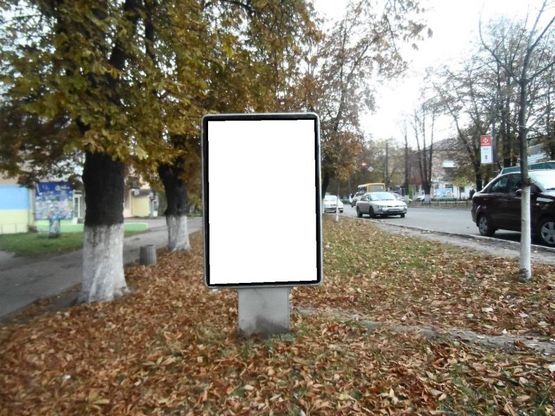 Фото рекламной плоскости по адресу г.Фастов, ул.Соборная, 34, Вечерний рынок