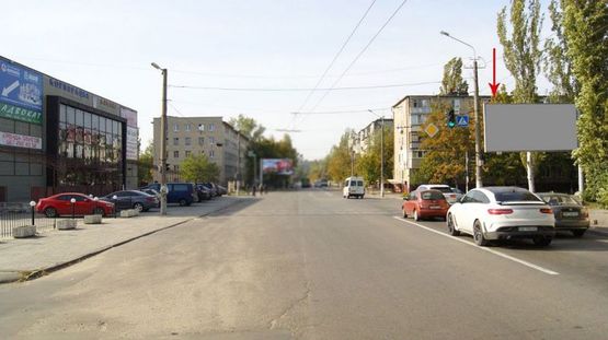 Фото рекламної площини за адресою 053А1,вул. П. Калнишевського (Косіора), 35, на перехресті з вул. Б. Хмельницького, біля світлофору