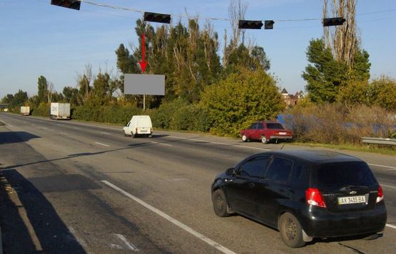 Фото рекламної площини за адресою s304А,просп. Слобожанський (Газ. Правда), поворот на Метро, виїзд з міста, 5-ти метровий, біля світлофора