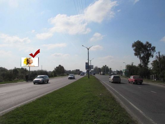 Фото рекламной плоскости по адресу вул.Стрийська, біля автовокзалу, поворот на Сокільники, з центру