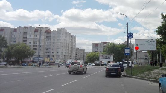 Фото рекламної площини за адресою Старокостянтинівське шосе (автосалон "АУДИ"). неподалік: ТЦ "МІЙ ДІМ", СТО (в'їзд в місто, в центр)