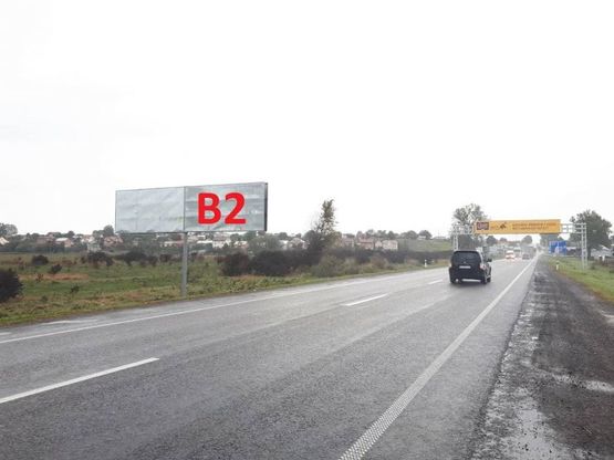 Фото рекламной плоскости по адресу Об'їзна М-06, Київ-Чоп, на вїзді в с.Малі Підліски в сторону Києва (правий) 2