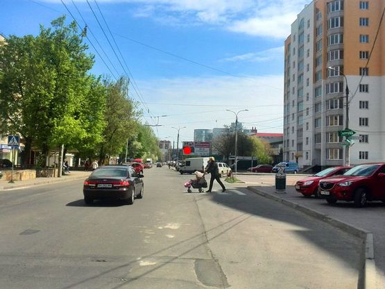 Фото рекламної площини за адресою перехрестя вул.Зарічанська - "нова дорога". неподалік: "Епіцентр", супермаркет "Таврія В", елітна забудова "Набережний квартал", багато дрібної комерції (центр)