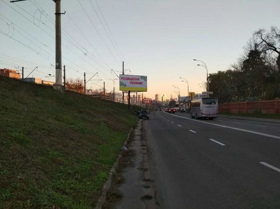 Фото рекламної площини за адресою вул. М.и Грінченка, 100м до повороту на вул.Кіровоградська, в сторону  Борисполя