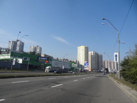 Фото рекламної площини за адресою Саперно-Слободская ул , 26 ( Леруа Марлен )