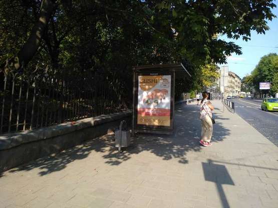 Фото рекламной плоскости по адресу Личаківська вул., 35