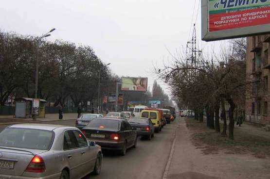Фото рекламної площини за адресою ул. Краснова - пр-кт Адмиральский (школа) (Призма)