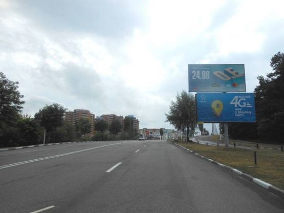 Фото рекламной плоскости по адресу м. Обухів, вул. Київська, 123 - вул. Миру (в''їзд в Обухів з Києва, Українки)