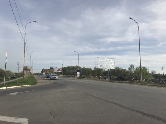 Фото рекламной плоскости по адресу м. Ужгород вул.Бабяка, навтроти "Нової Лінії"" в сторону "Нового району" Епіцентру