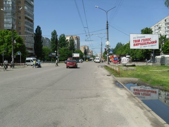 Фото рекламной плоскости по адресу Вул. Леваневського перехрестя з вул. Митрофанова (в'їзд в місто зі сторони ВАТ "Росава")
