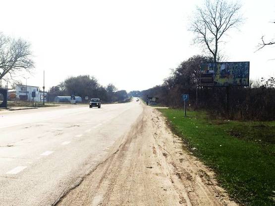 Фото рекламної площини за адресою вул.Сквирське-шосе-перехрестя-на-Митницю-виїзд-з-міста