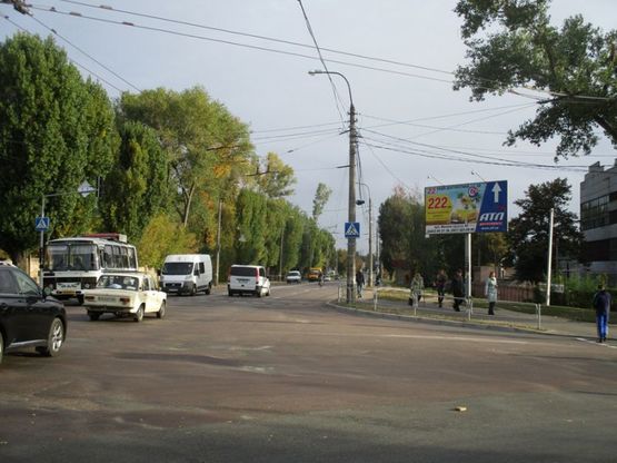 Фото рекламной плоскости по адресу ул. Мазепы х ул. Толстого (сторона А)