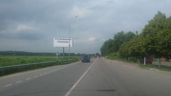 Фото рекламної площини за адресою с. Гнатовка, поворот на  с. Лука