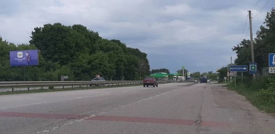 Фото рекламной плоскости по адресу Киев-Харьков км 465+980 в Харьков 6 км