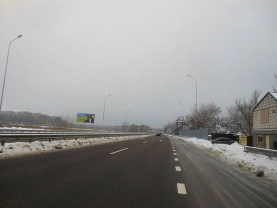 Фото рекламной плоскости по адресу Міст через р. Стугна; с. Таценки; км. 40+530 праворуч (Н-01 Київ-Знамянка)