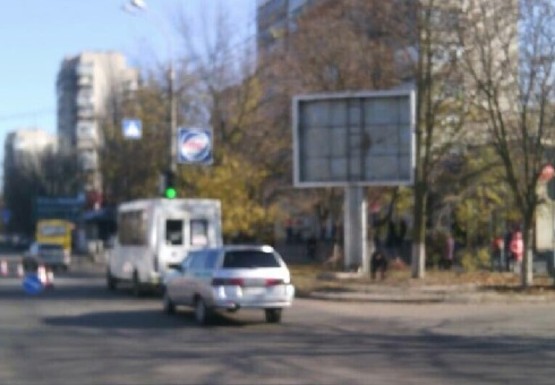 Фото рекламной плоскости по адресу 200 лет Херсона ул., 2