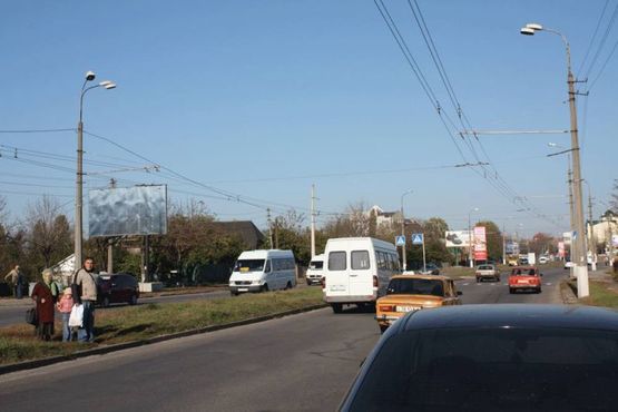 Фото рекламной плоскости по адресу П-т К. Володимира, зупинка "Надрічна" ( в центр)