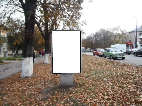 Фото рекламної площини за адресою г.Фастов, ул.Соборная, 34, Вечерний рынок