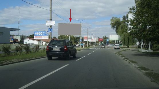 Фото рекламної площини за адресою 026А2,вул. Ю. Кондратюка (Комунарівська), 1 (МАКДОНАЛДС, КОМФІ, БІЛЛА)