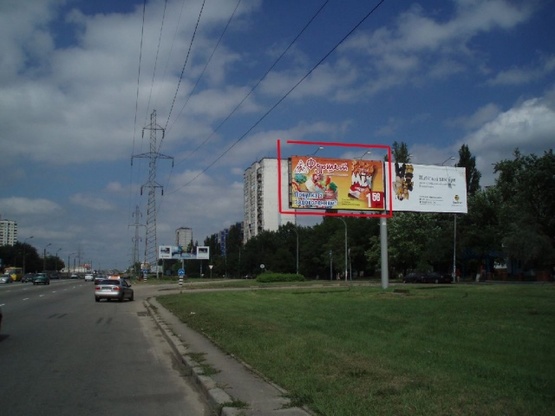 Фото рекламной плоскости по адресу Братиславская, 4  (М)"Черниговская"