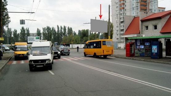 Фото рекламної площини за адресою 054А,вул. Тополина, 1 (перехрестя з вул. Панікахи), поруч СІЛЬПО