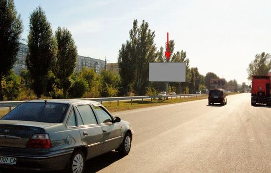 Фото рекламной плоскости по адресу 095А,вул. Донецьке шосе, 144, в'їзд у місто, навпроти Агросоюзу; ТРЦ КАРАВАН, ринок