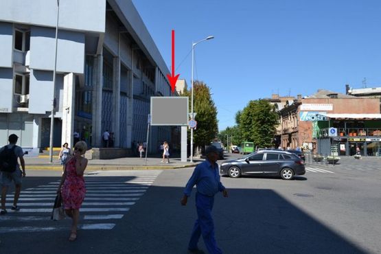 Фото рекламної площини за адресою s003А6,вул. Харківська - вул. Глінки