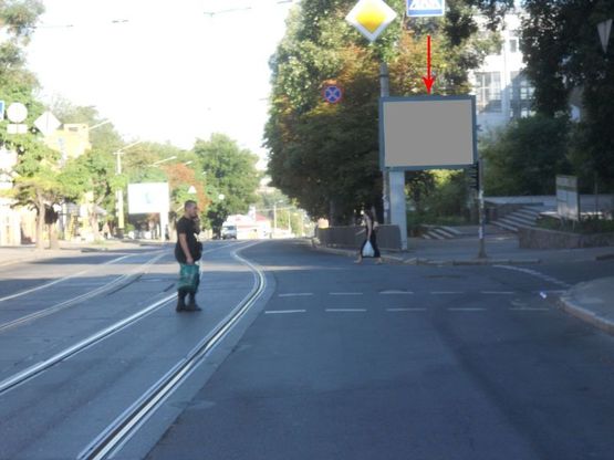 Фото рекламної площини за адресою s028А3,вул. Жуковського - вул. Чернишевського