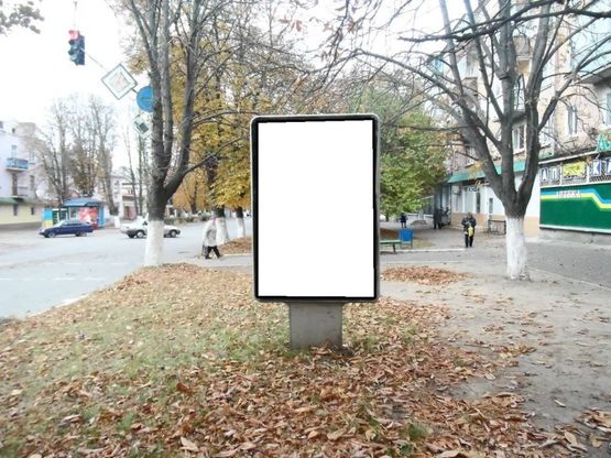 Фото рекламної площини за адресою г.Фастов,  перекресток ул.Льва Толстого и Соборной, 18