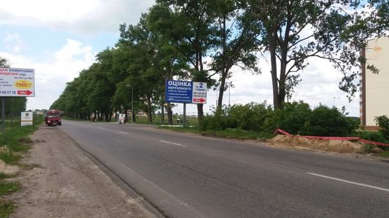 Фото рекламної площини за адресою с. Білогородка траса Київ - Бишів  ,виїзд з ЖК "Перша паркова"