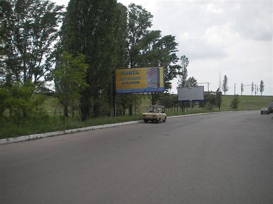 Фото рекламной плоскости по адресу ул. Днепростроевская (съезд с плотины)